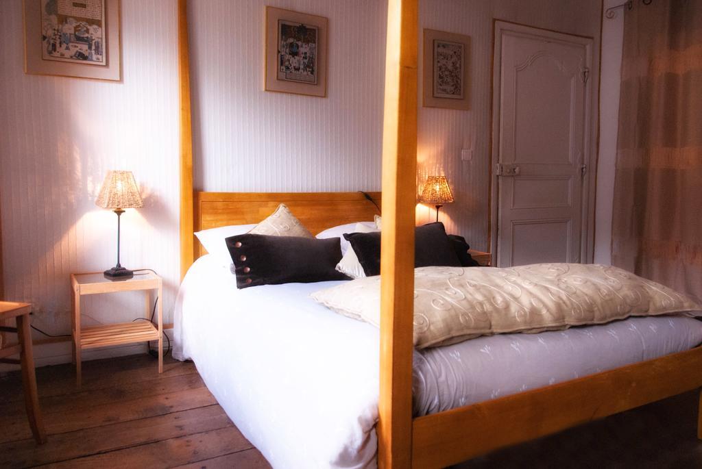 Les Chambres De Lourmel Pontivy Exterior photo